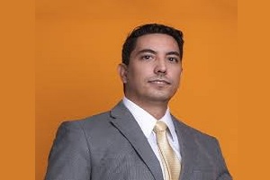 Dr. Abraham Juárez