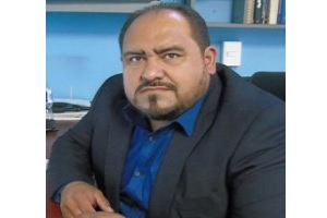 Dr. Ernesto Javier