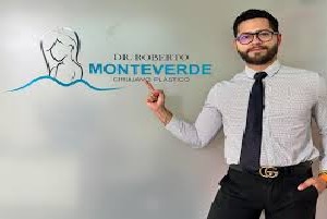 Dr. Roberto Monteverde
