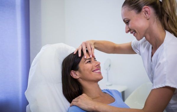 Facelift and Necklift Clinics