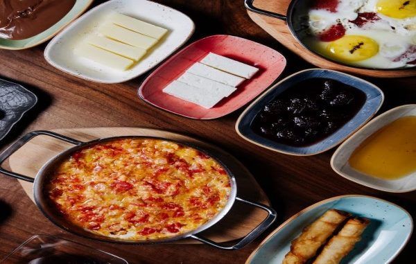 Turkish breakfast in Mexico City 