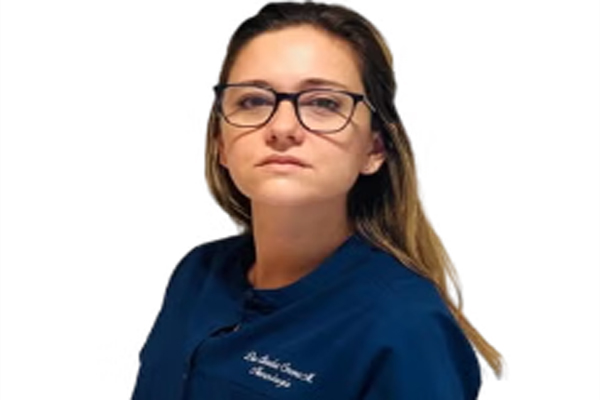 Dr. Claudia Cervera Martínez