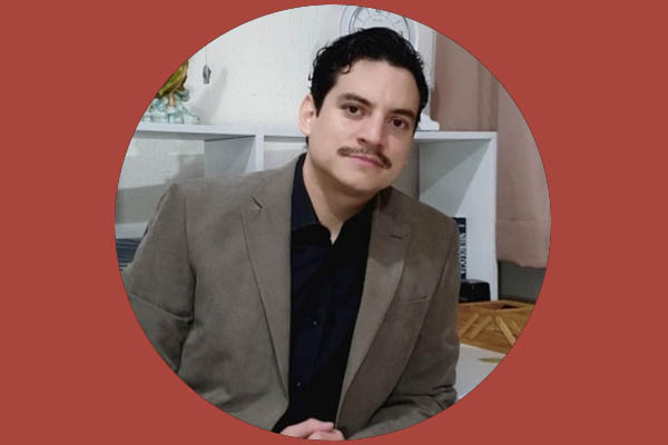 Dr. Carlos Augusto Paredes Ceseña