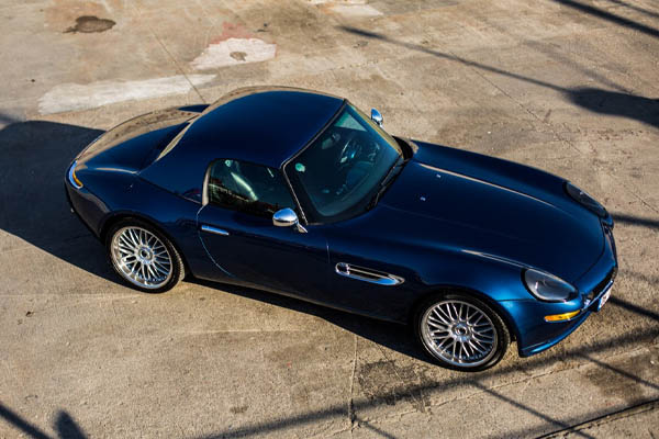 sports-coupe-navy-blue-parking-mode-top-view